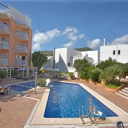 Hotel Palmira Paguera 3*